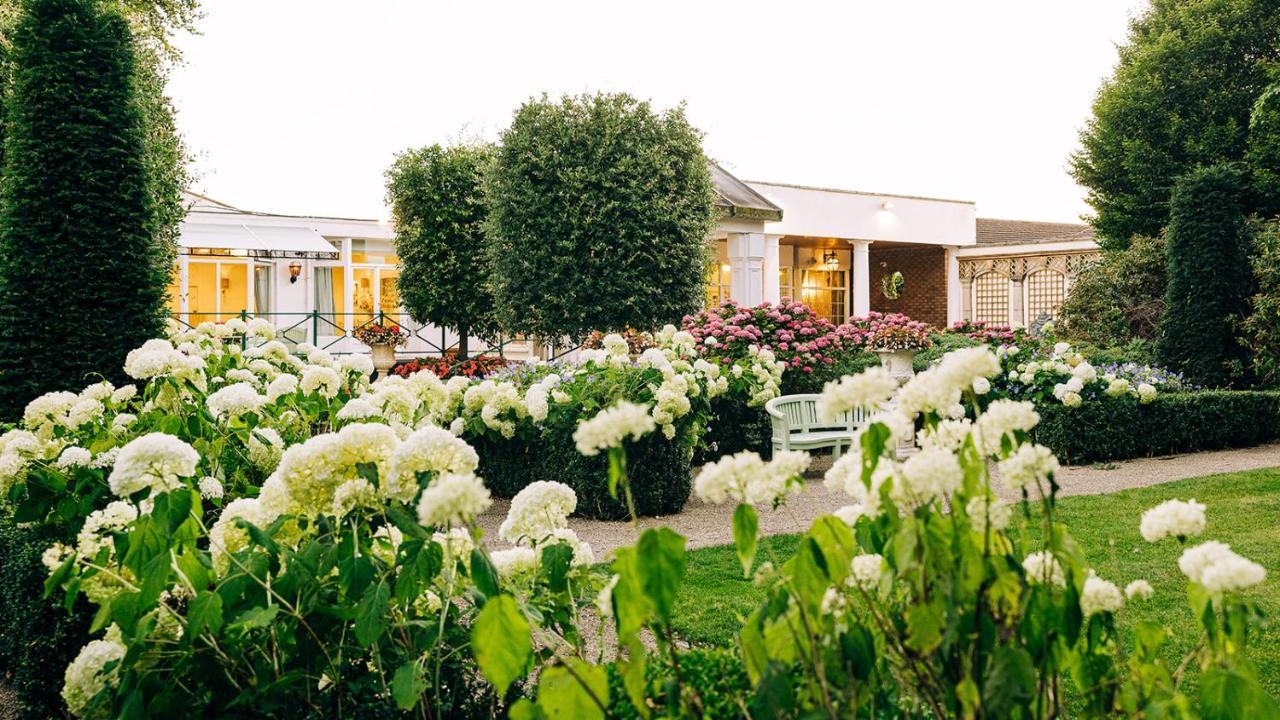 ניוברידג' The Keadeen Hotel מראה חיצוני תמונה